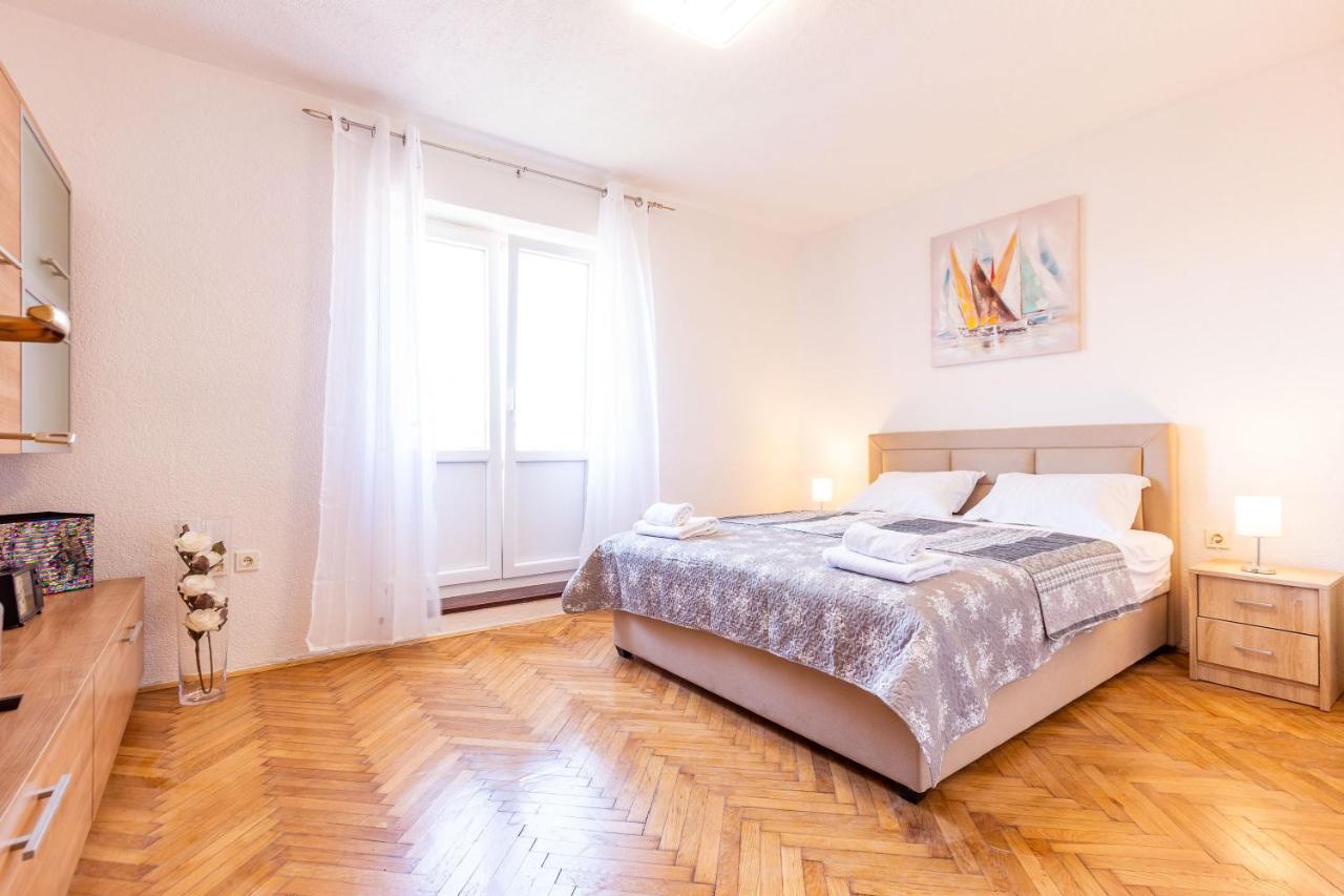 Bobo Central 2Br Apartment Zára Kültér fotó
